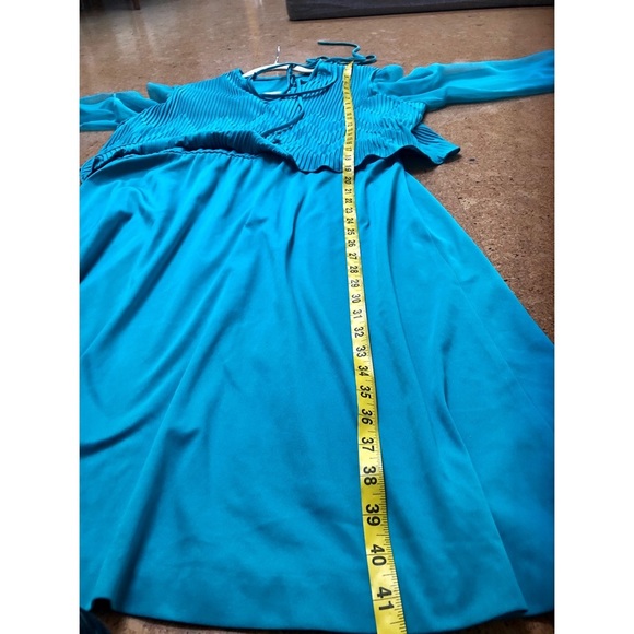 Cutest Blue Vtg Dress - Picture 7 of 7